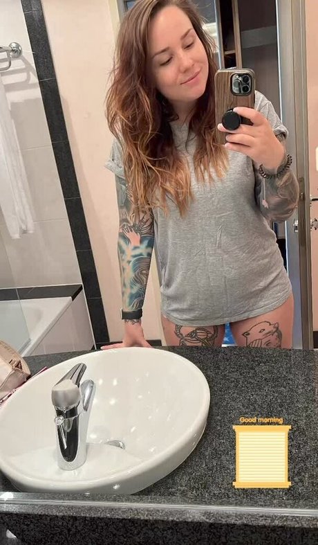 Missrage 可愛いモデル ギャラリー