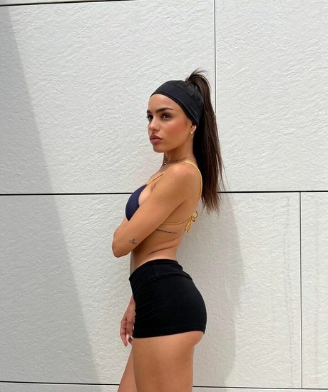 ナイロン足 OnlyFans セクシー裸 アーカイブ