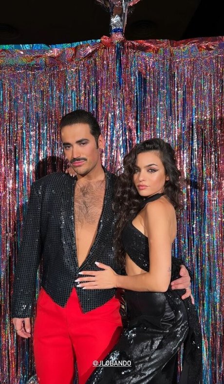 バイセクシャルカップルのOnlyFans 限定 写真