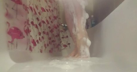 アナルパウグオンリーファンズ アダルト 写真