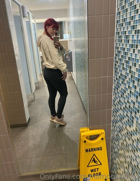 アマチュア潮吹きOnlyFans ポルノ アーカイブ