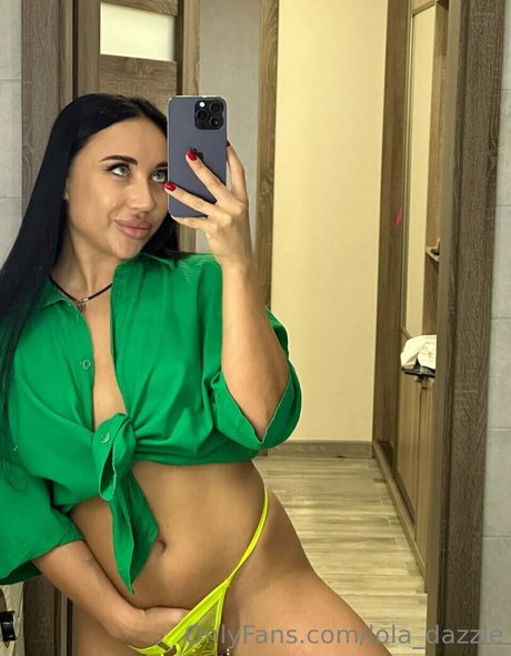 lola dazzle HDポルノスター 画像