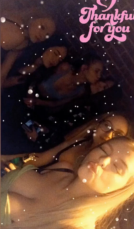 Amber Rose Brightman ヌード女優 ギャラリー