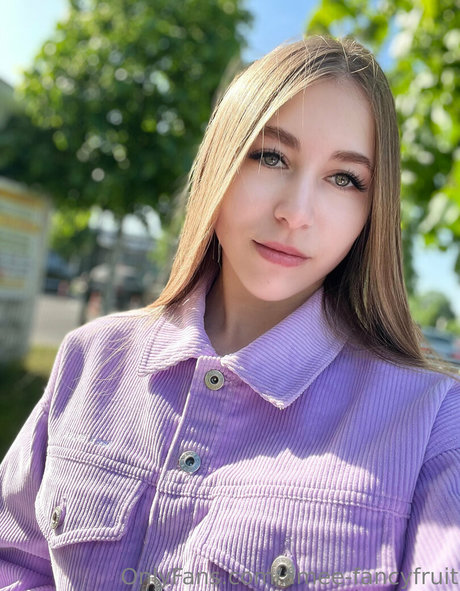 セクシーな足 OnlyFans 無料ポルノ 写真