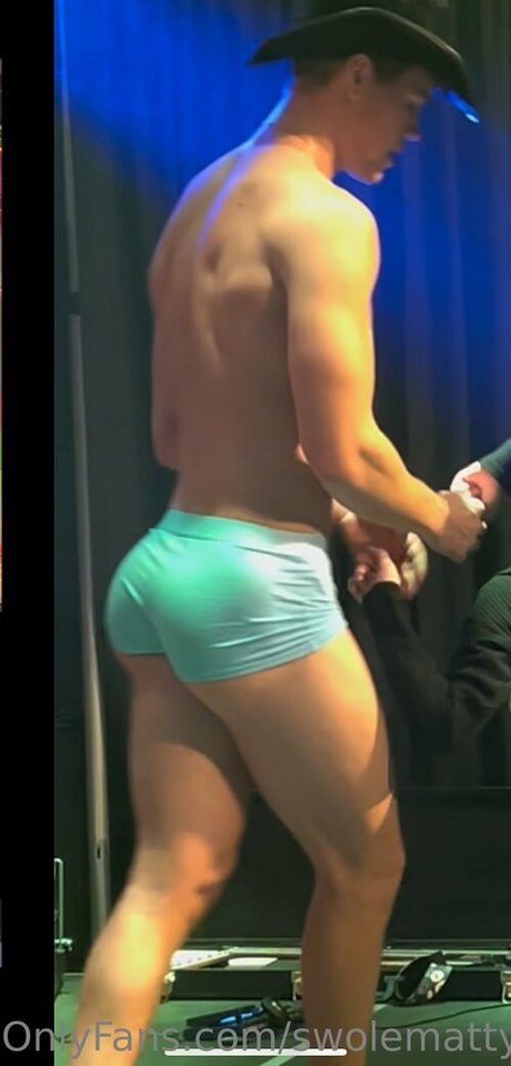swolemattyy ヌードモデル ギャラリー