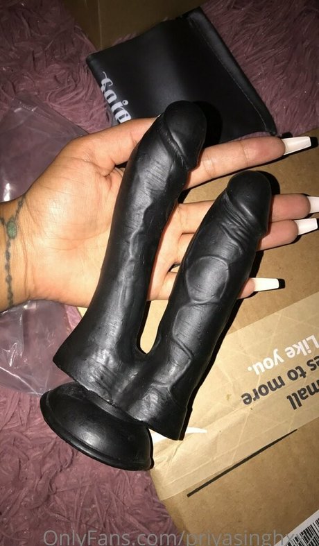 priyasinghxxx ポルノスター セクシー 画像