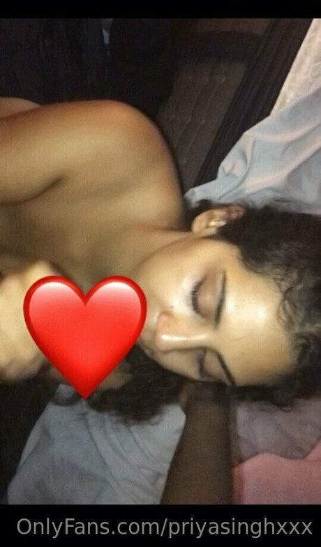 priyasinghxxx ポルノスター 美しい 画像