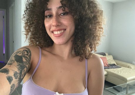 曲線美のティーンズOnlyFans ホットセックス 写真