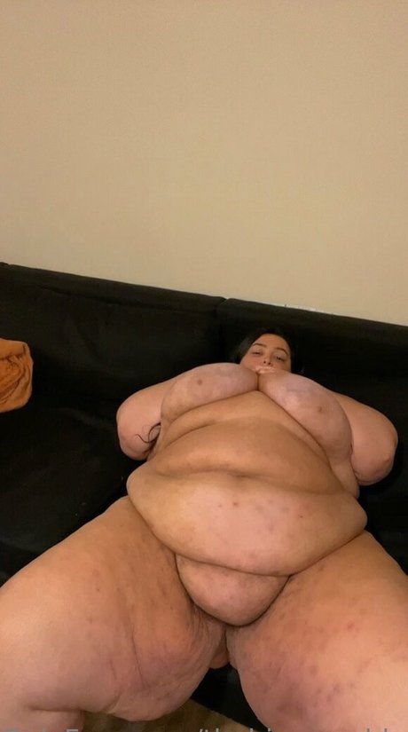 thebigassssbbw1 高品質モデル 画像