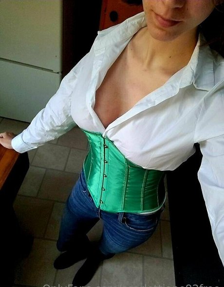 scarlettjane92free セックスポルノスター 写真