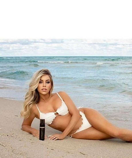 Tiffany Stanley 完璧なモデル 画像