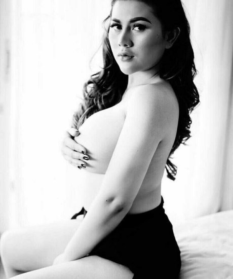 Renna Dyana 可愛いモデル 写真