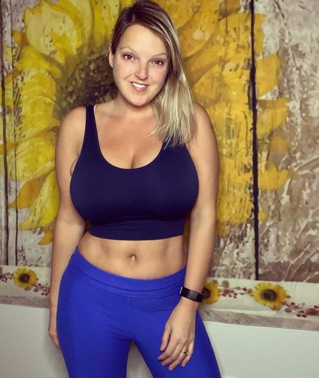 アジアンフィットネス OnlyFans トップ 写真