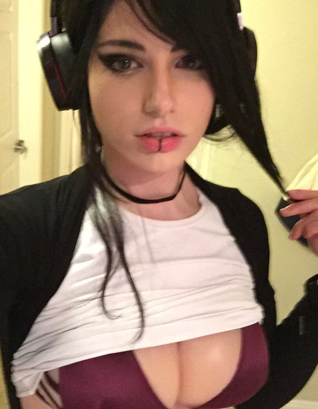 Kalindra Chan 完璧なモデル ギャラリー