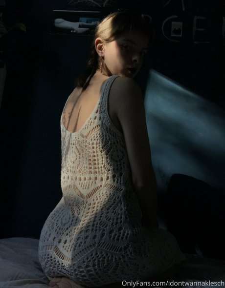 ニューハーフ ドミナトリックス OnlyFans 無料セクシー 写真