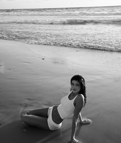 Shira Adar 独占モデル 画像