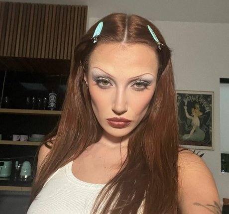 BBW 教師 OnlyFans ポルノグラフィック 画像