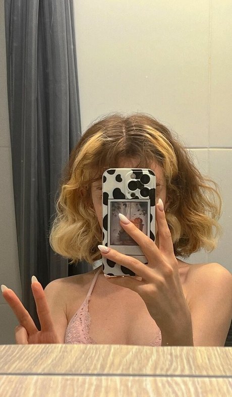 美しいベイビーOnlyFans ホットポルノ 写真