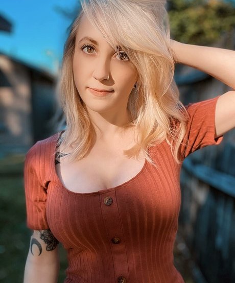 Nicholena 完璧なモデル アーカイブ