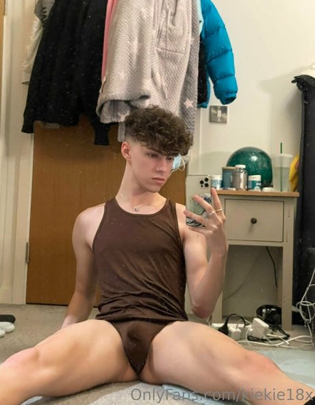 kiekie18x セクシーモデル ギャラリー