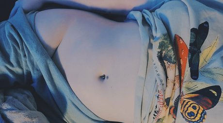 マッサージ動画 OnlyFans アート裸 ギャラリー