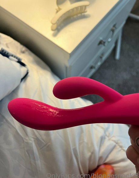 blondesnooki3 完璧なスター 写真