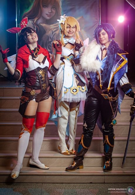 Anya Ichios ホットなモデル 画像