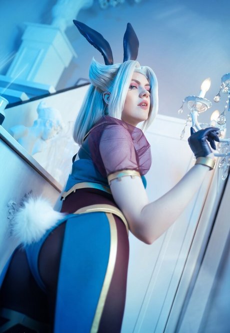 ボディビルダーカップルOnlyFans エロチック 画像