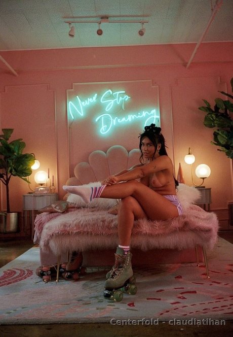 ポケモン オンリーファン セクシー 写真