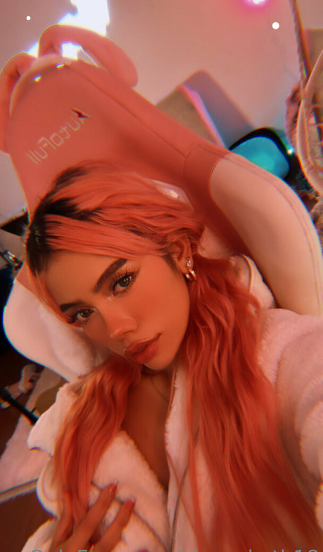 cherrykath18 ヌード女優 ギャラリー