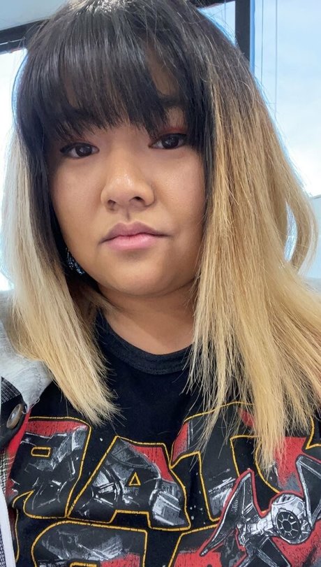 アジアンタトゥー OnlyFans ポルノグラフィック 写真