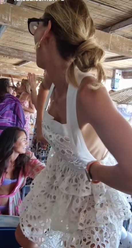 Luisa Zissman ポルノスター エロティック 写真