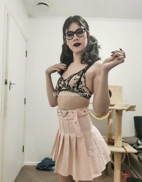 若い熟女OnlyFans 無料ポルノ 写真