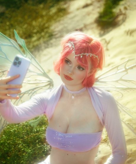 avaandwar xxxスター 写真