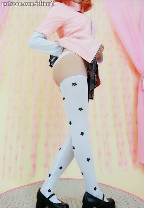 Elina Yi ポルノスター 無料 画像