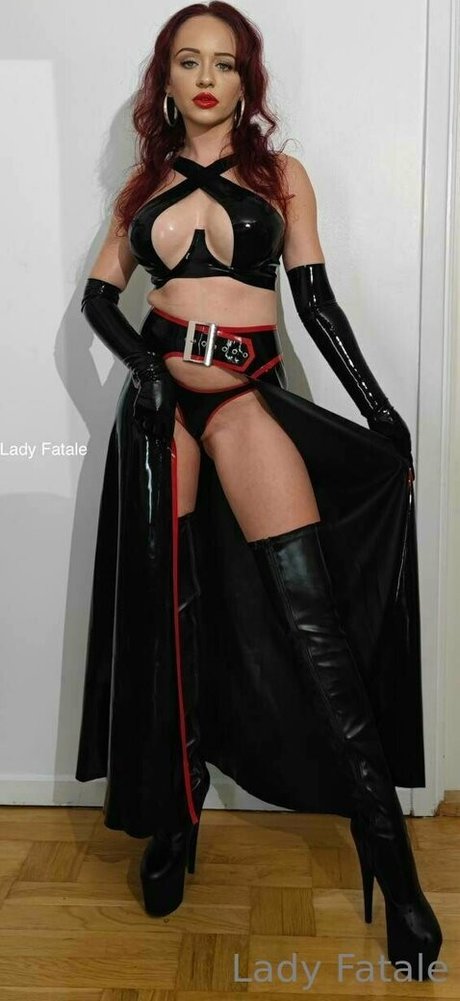 mistresslfatale エロティック女優 画像