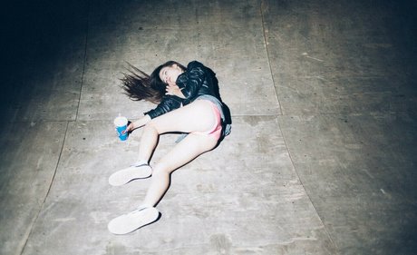 ティーンプッシーOnlyFans ポルノ 写真