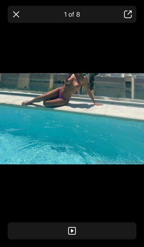 Jennifer Baldini 裸のスター 写真