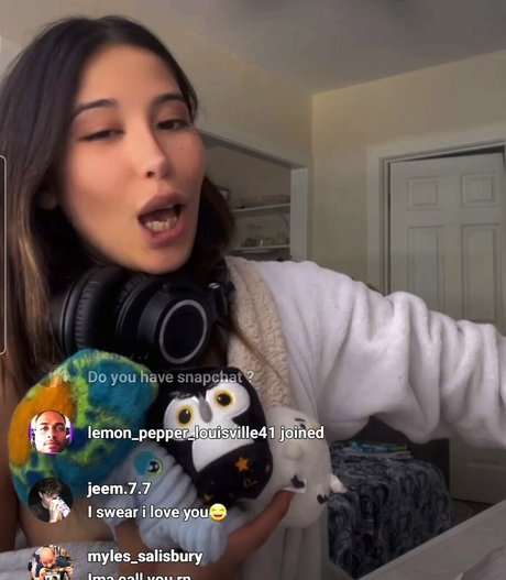 Charisma Kain セックス女優 写真