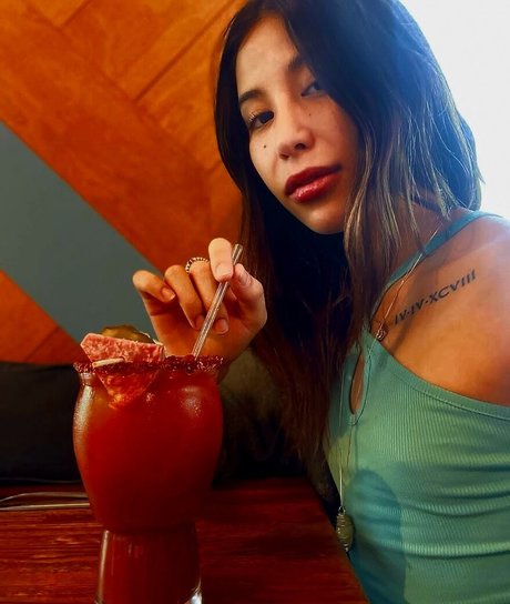 Charisma Kain ポルノスター xxx 写真