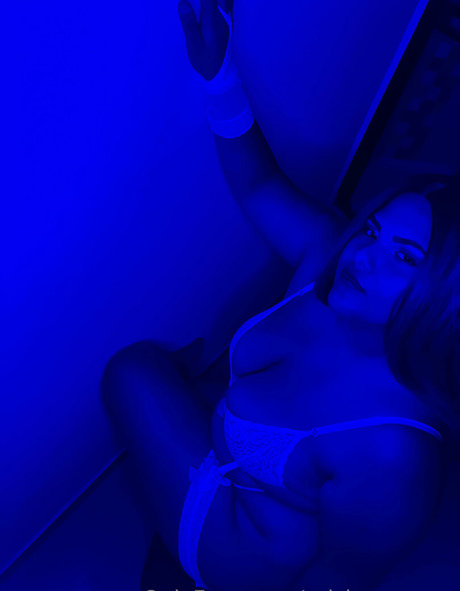 prisharamana 美しいモデル 写真