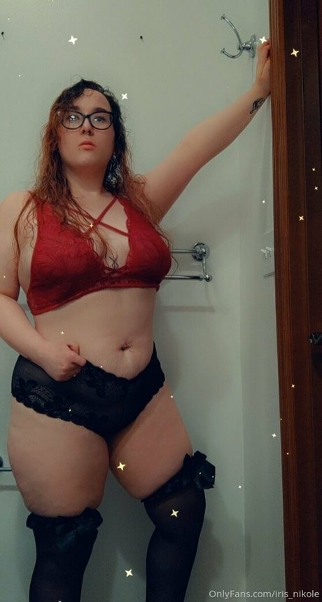 iris nikole セックス女優 ギャラリー