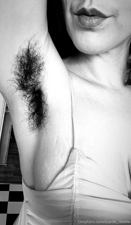 Scarlet Labelle 素敵なモデル 写真