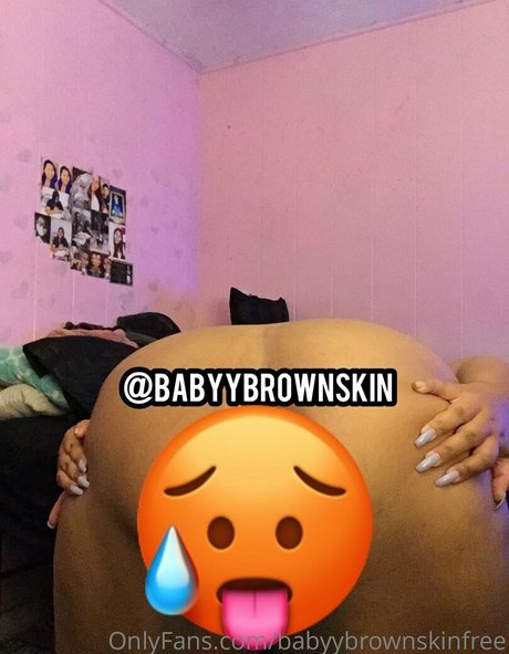 babyybrownskinfree アダルトモデル 写真