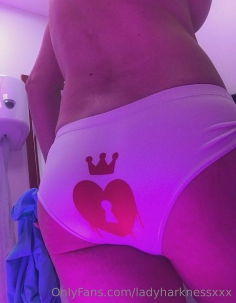 足ファックOnlyFans エロチック 画像