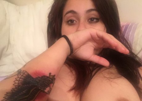 smileemin エロティック女優 画像