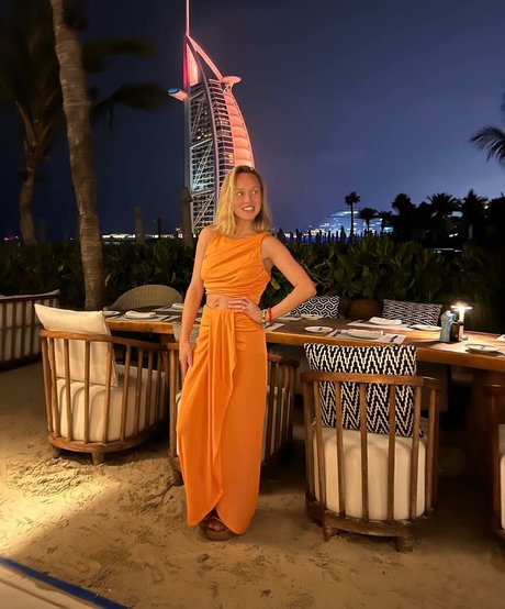 アマチュアぽっちゃりOnlyFans ヌード 写真