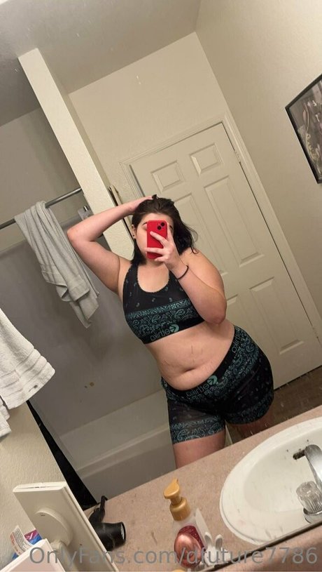 ティーンオンリーファン ホット 写真