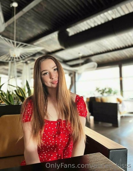 alicee kisss 美しいモデル 写真