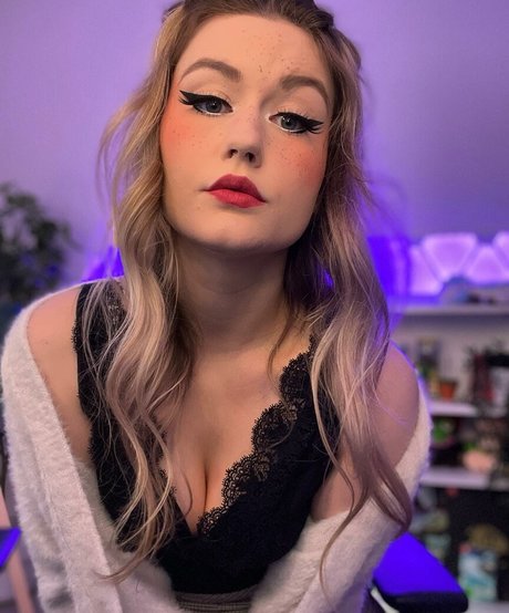 Dodorododo 女優 写真